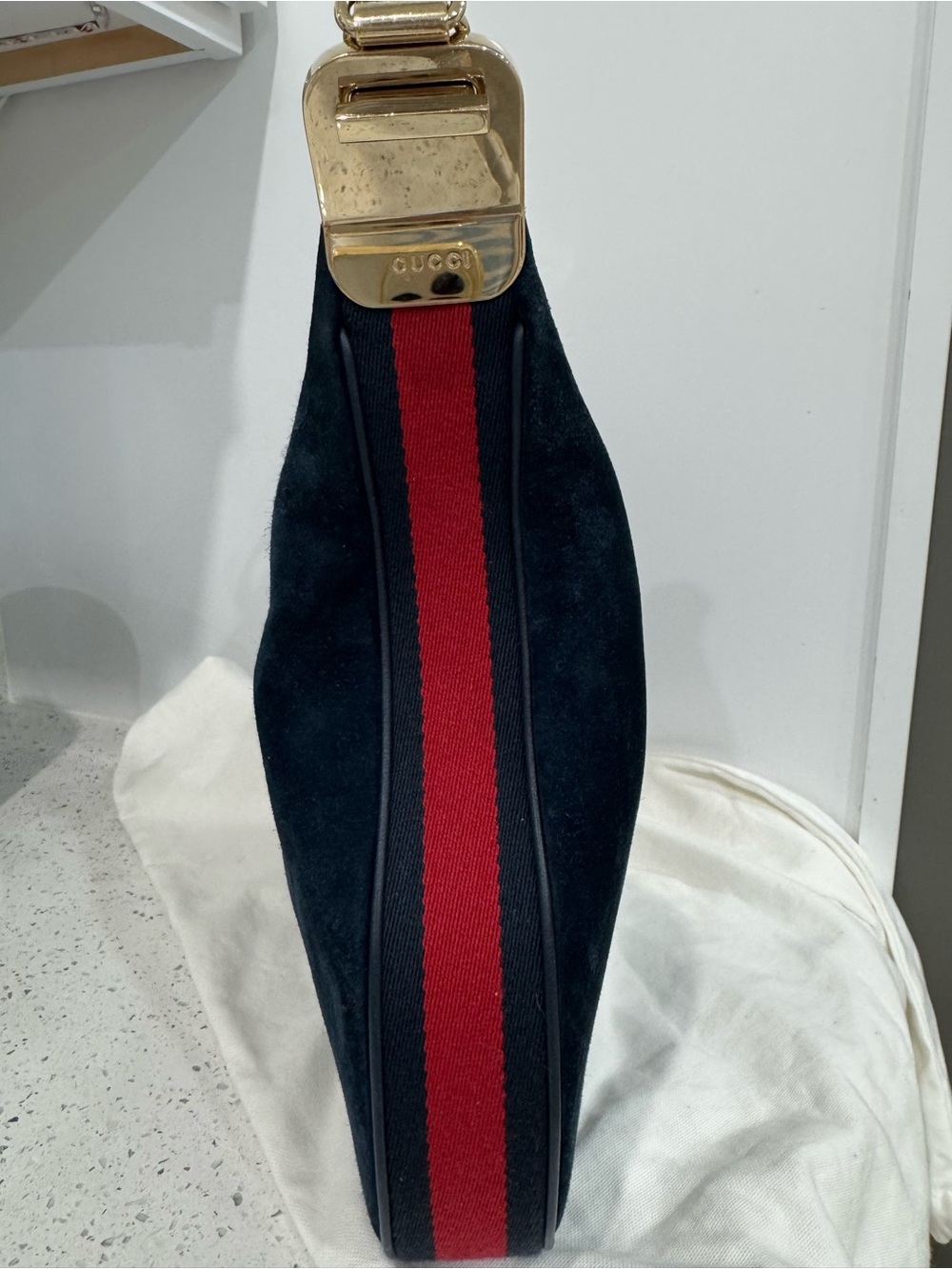 Gucci Web Attaché crossbody Suede Crescent Shoulder Bag with Green/Red Web Strap - Picture 15 of 16